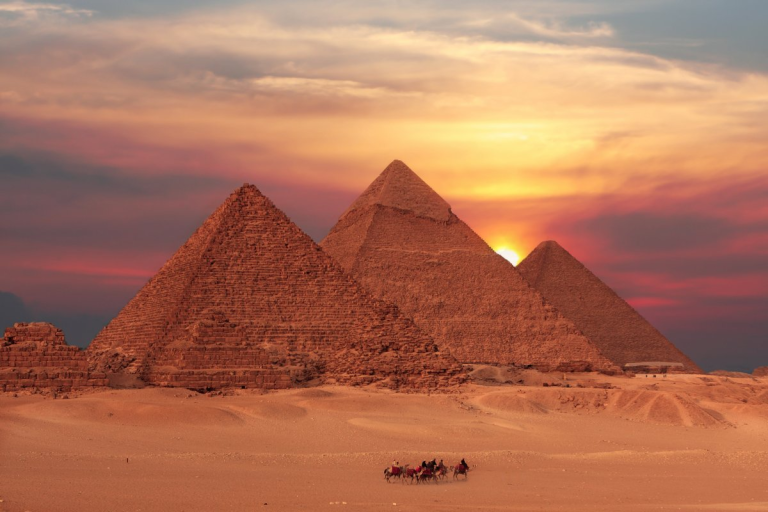 giza pyramids tour guide