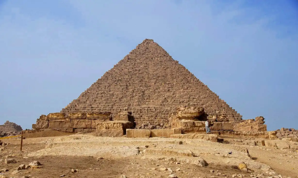 giza pyramids tour guide